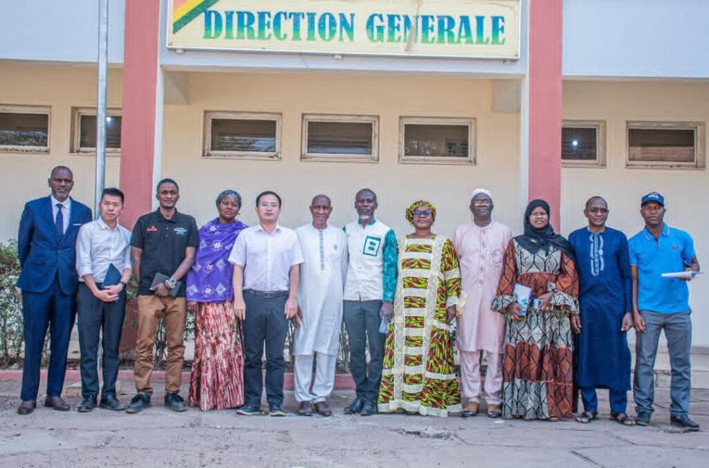 ๐๐๐๐-๐
๐๐๐๐๐๐ : ๐isite d’une dรฉlรฉgation du winning consortium ๐๐๐๐๐๐๐๐ (๐๐๐)