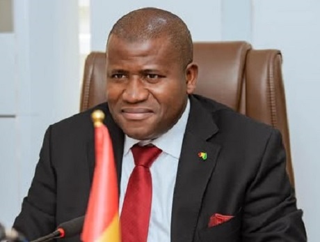 Ismael Nabé adresse ses felicitations á monsieur le premier ministre Bah Oury.